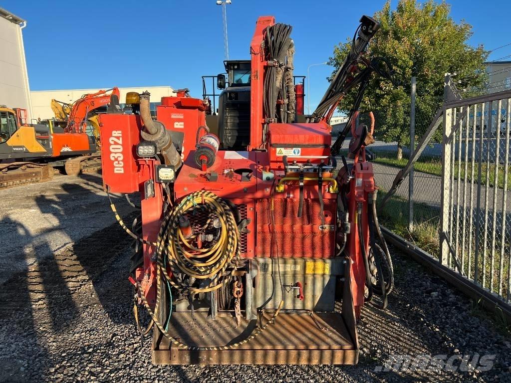 Sandvik DC 302 R 钻孔机