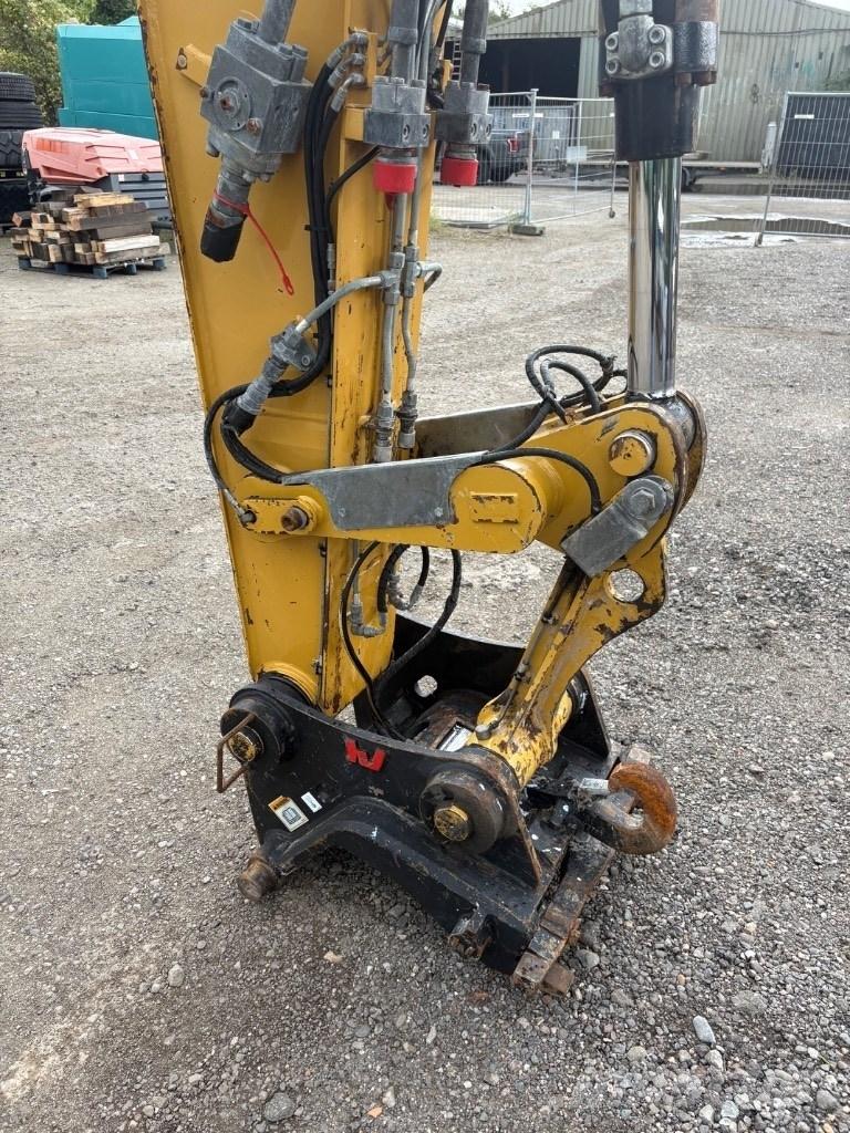 CAT M 313 D Mono 轮式挖掘机