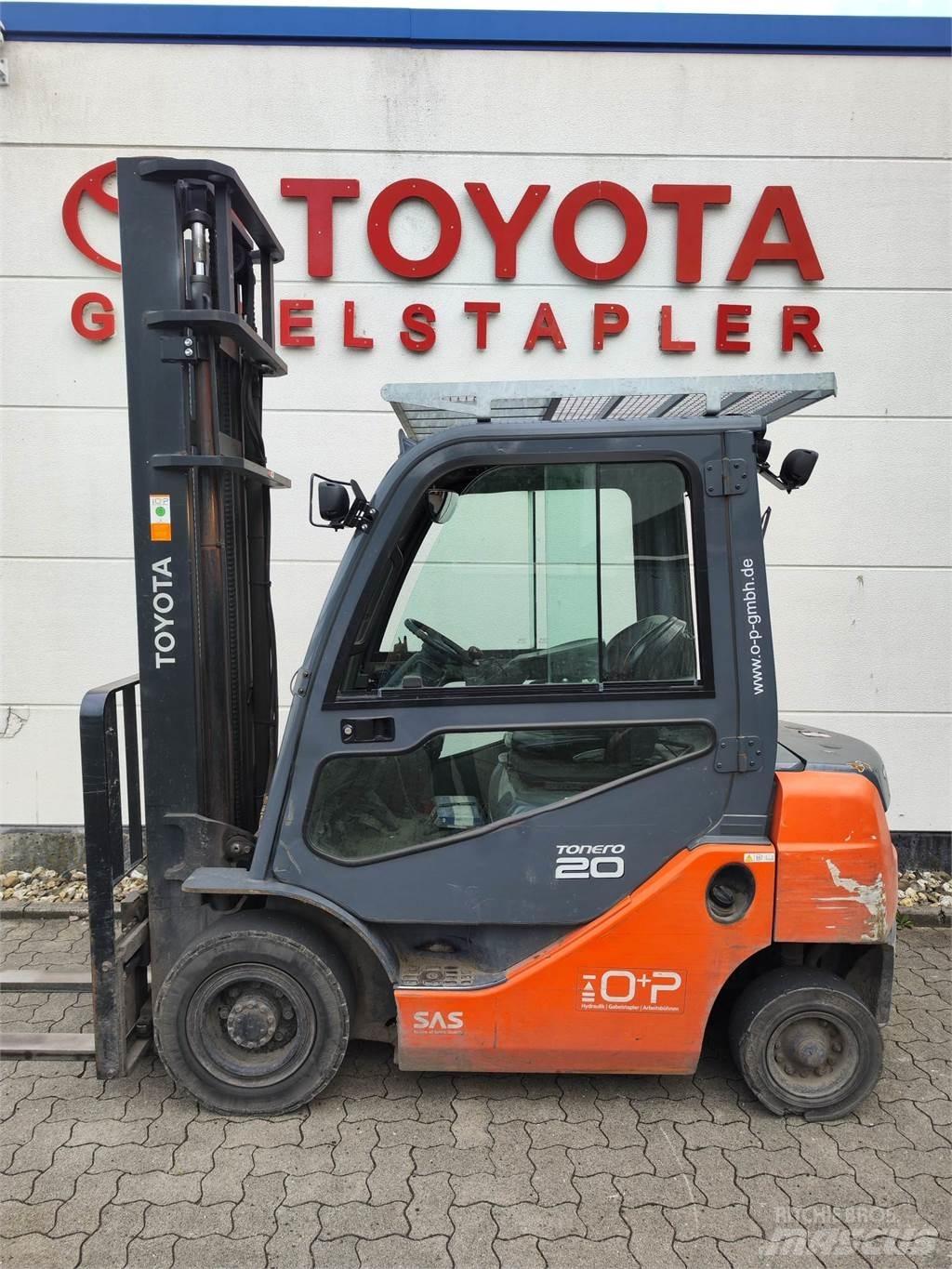 Toyota 02-8FDF20 柴油叉车