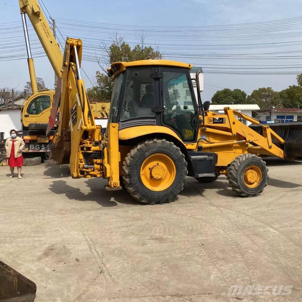 JCB 3 CX 反铲装载机