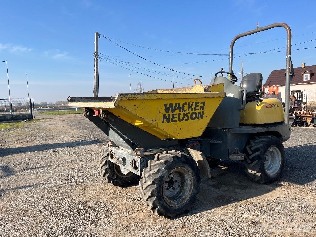 Wacker Neuson 2001 翻斗车\公路型自卸车