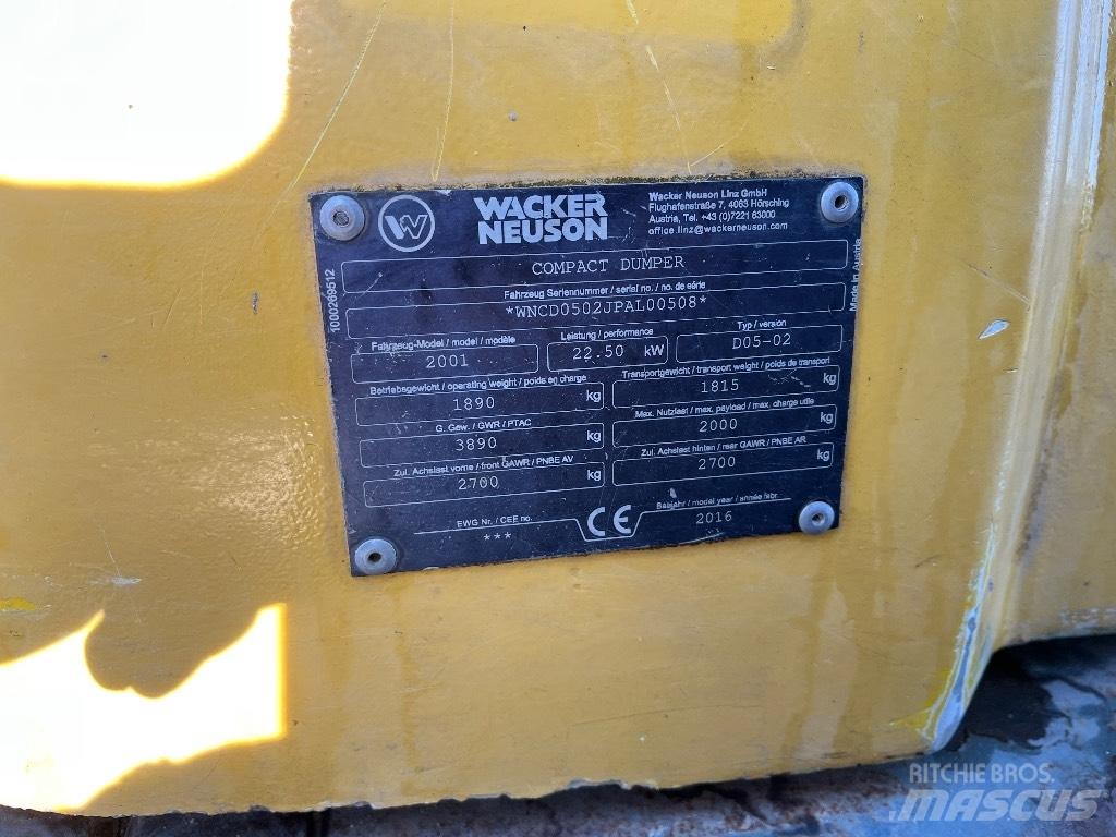 Wacker Neuson 2001 翻斗车\公路型自卸车