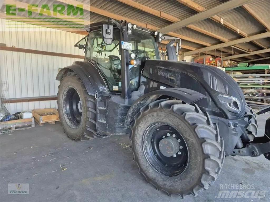 Valtra t235a 拖拉机/农用车