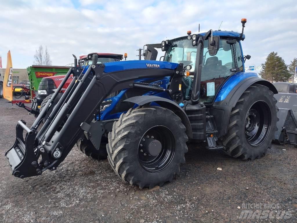 Valtra T 235 Direct 拖拉机/农用车