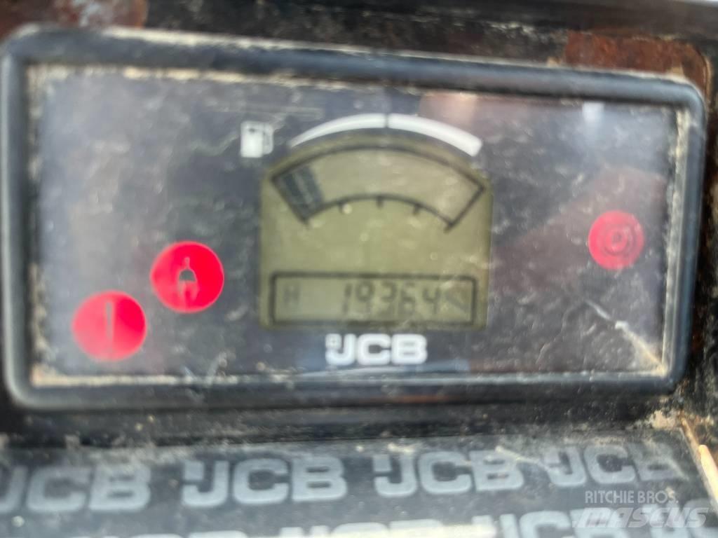 JCB 930 RTFL 越野叉车|叉装车