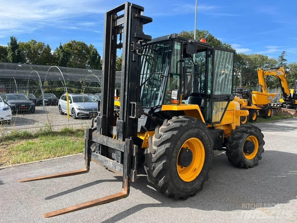 JCB 930 RTFL 越野叉车|叉装车