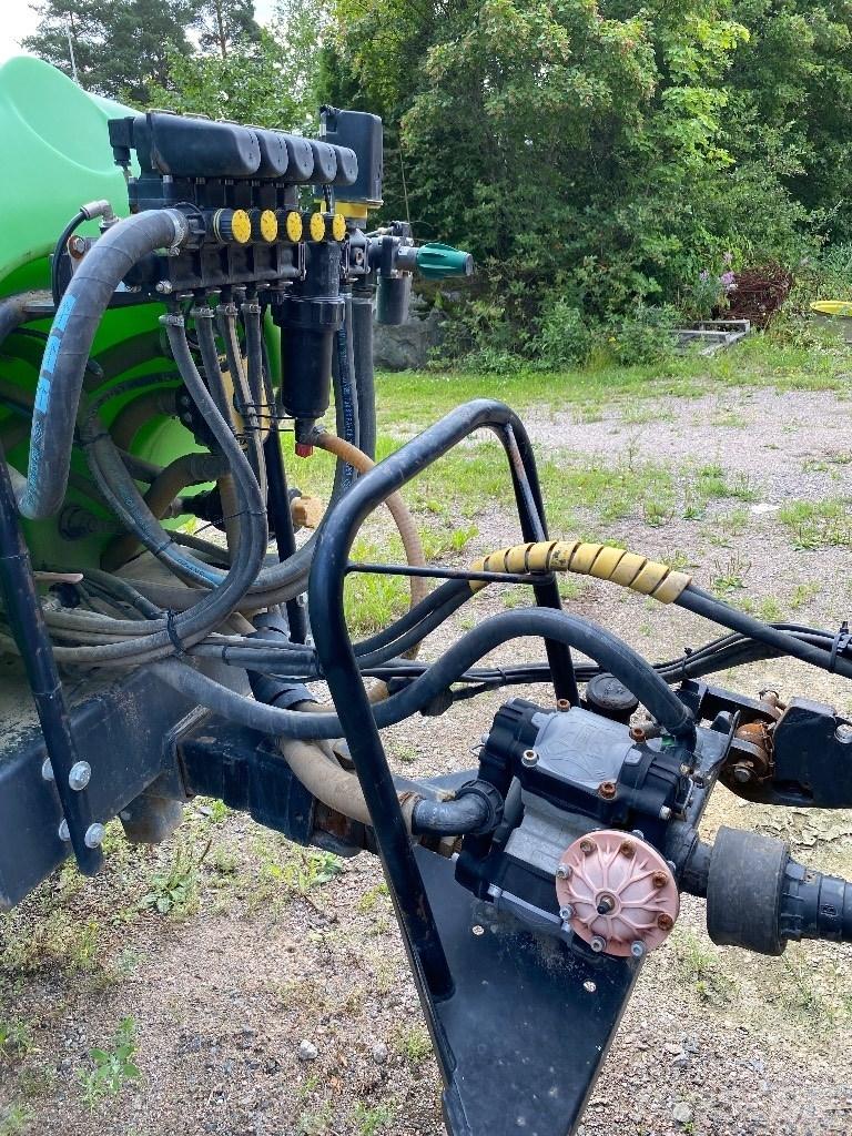 Agro A2000L/15m 牵引式喷雾机