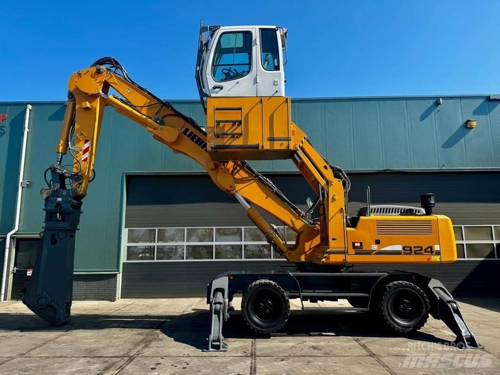 Liebherr A 924 C 工业挖掘机