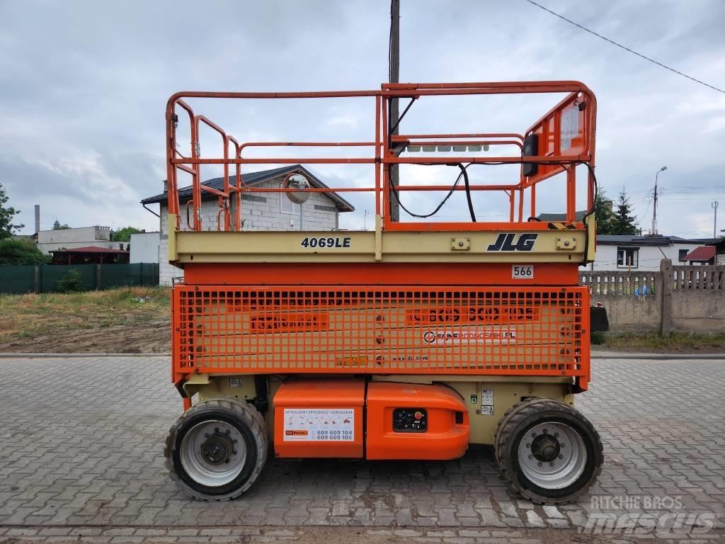 JLG E 4069 LE 剪叉式升降机