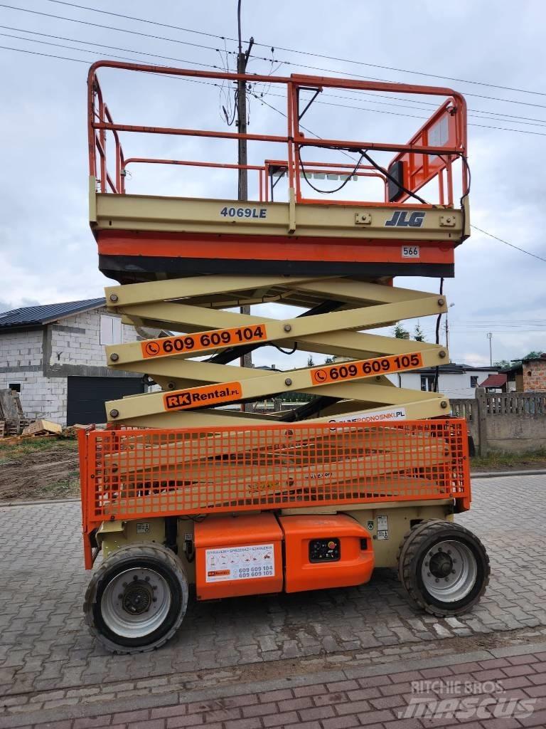 JLG E 4069 LE 剪叉式升降机