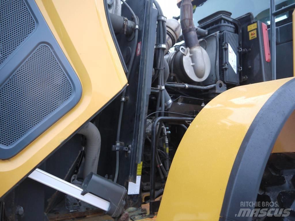 Hyundai HL 955 轮式装载机