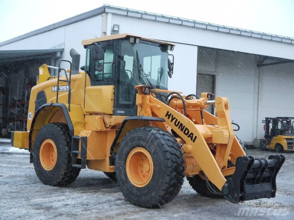 Hyundai HL 955 轮式装载机
