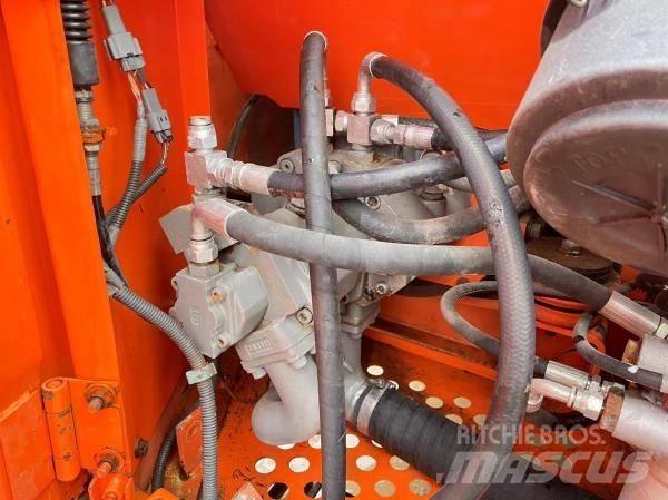 Hitachi Zaxis 70 履带挖掘机