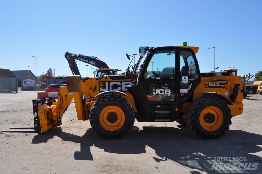 JCB 540-180 伸缩臂叉装车|叉装车