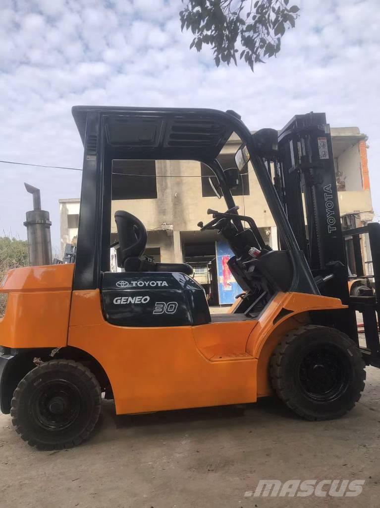 Toyota FD 30 柴油叉车