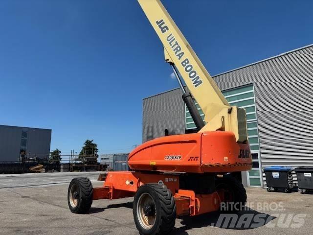 JLG 1200 SJP 直臂高空工作平台
