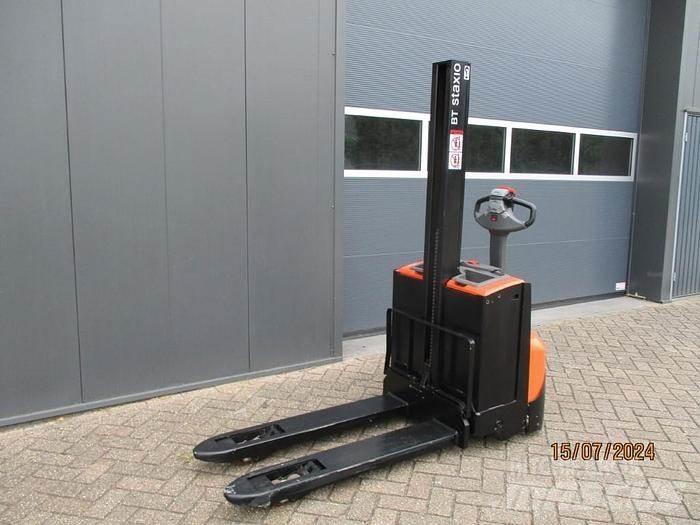 BT SWE 080L 手推堆垛车