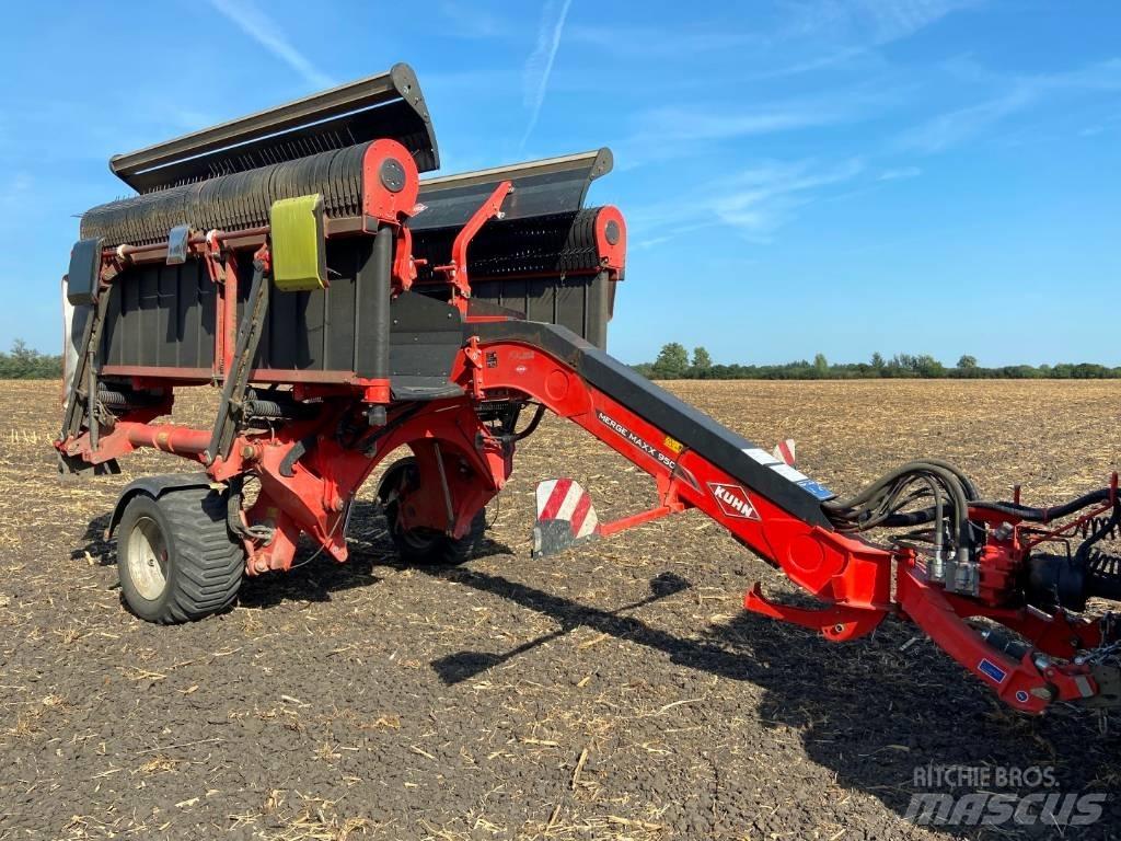 Kuhn Merge Maxx 950 料堆整形机