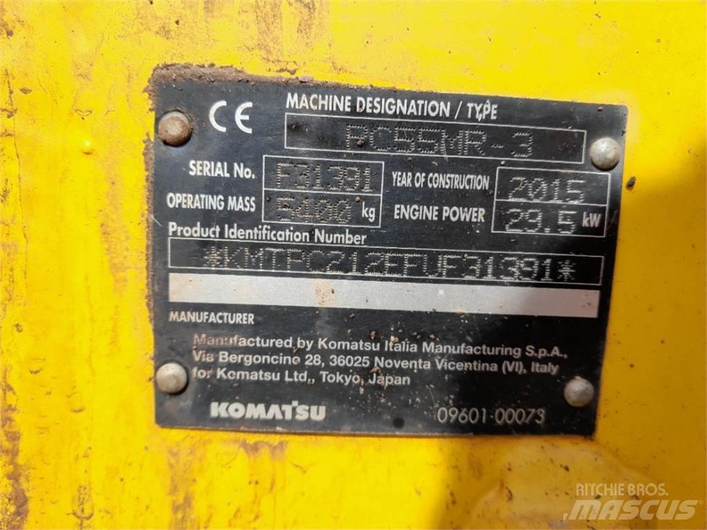 Komatsu PC55MR-3 小型挖掘机