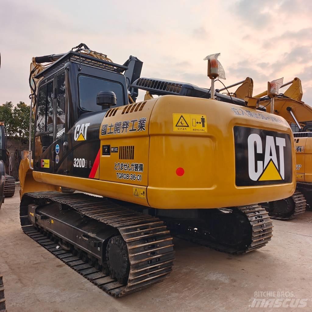 CAT 320D 履带挖掘机