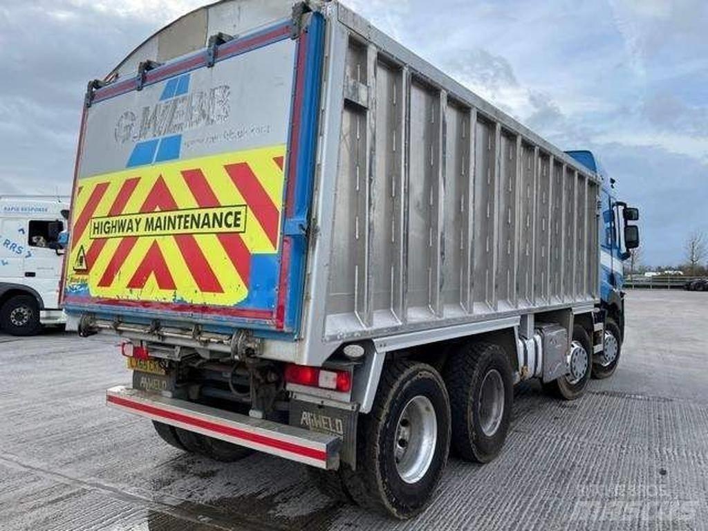 Renault T430 自卸式货车