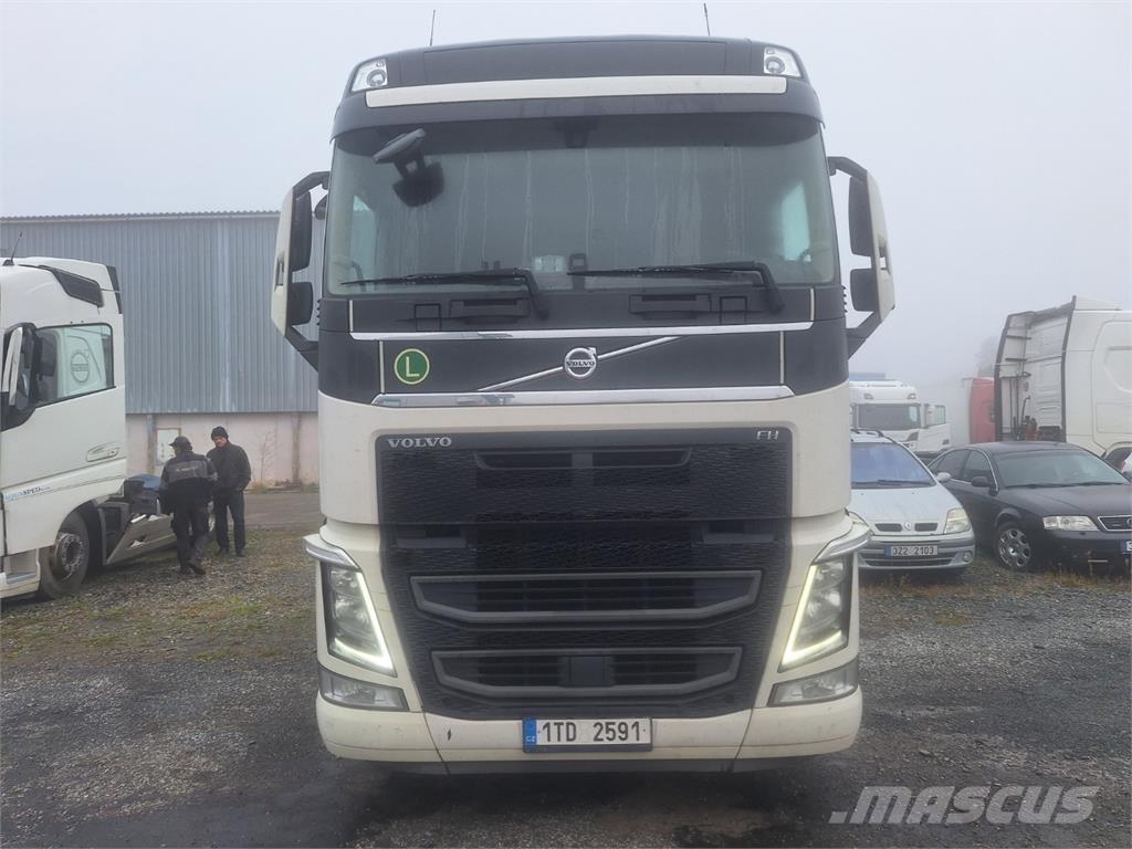 Volvo FH 500 牵引车
