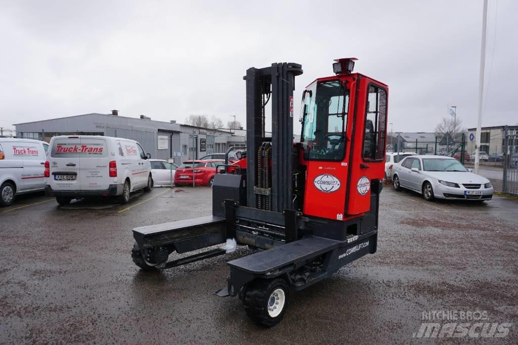 Combilift C4000 四轮前移式叉车