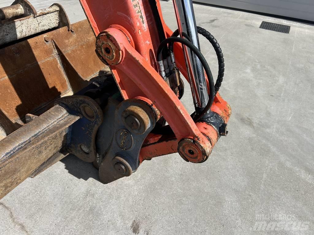 Kubota KX 080-4 中型挖掘机