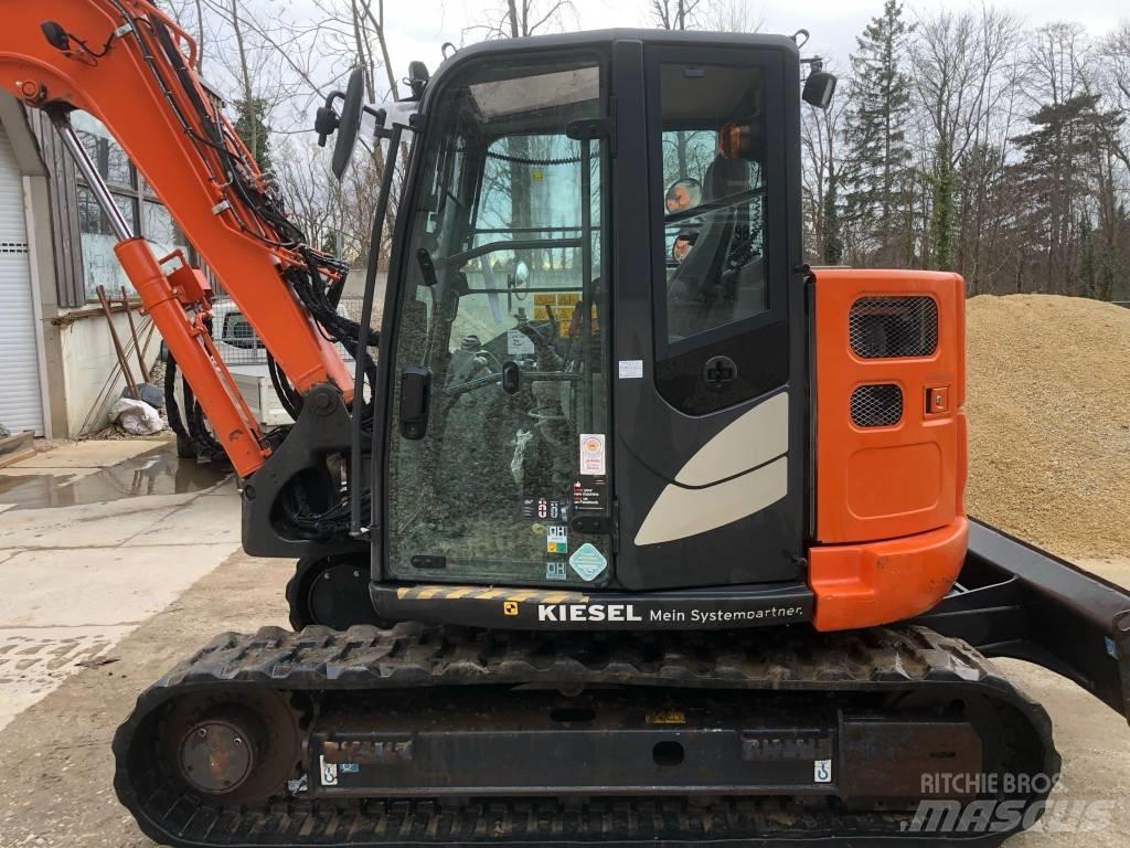Hitachi ZX85USB-6 中型挖掘机