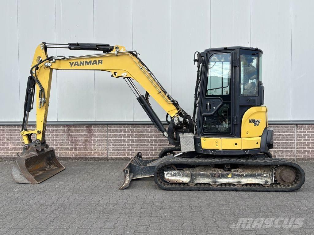 Yanmar YAN VIO57 小型挖掘机