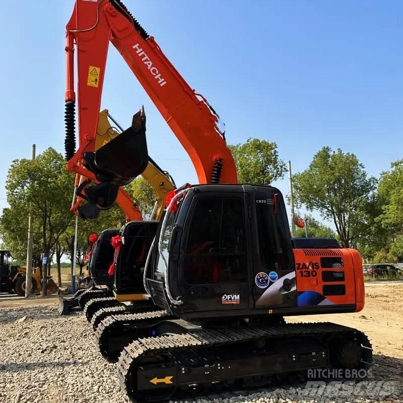 Hitachi ZX 130 履带挖掘机