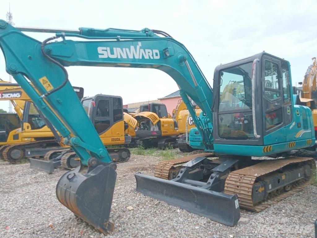 Sunward SWE90E 小型挖掘机