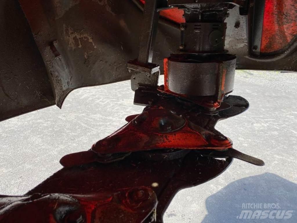 Kubota DM3032 割草机
