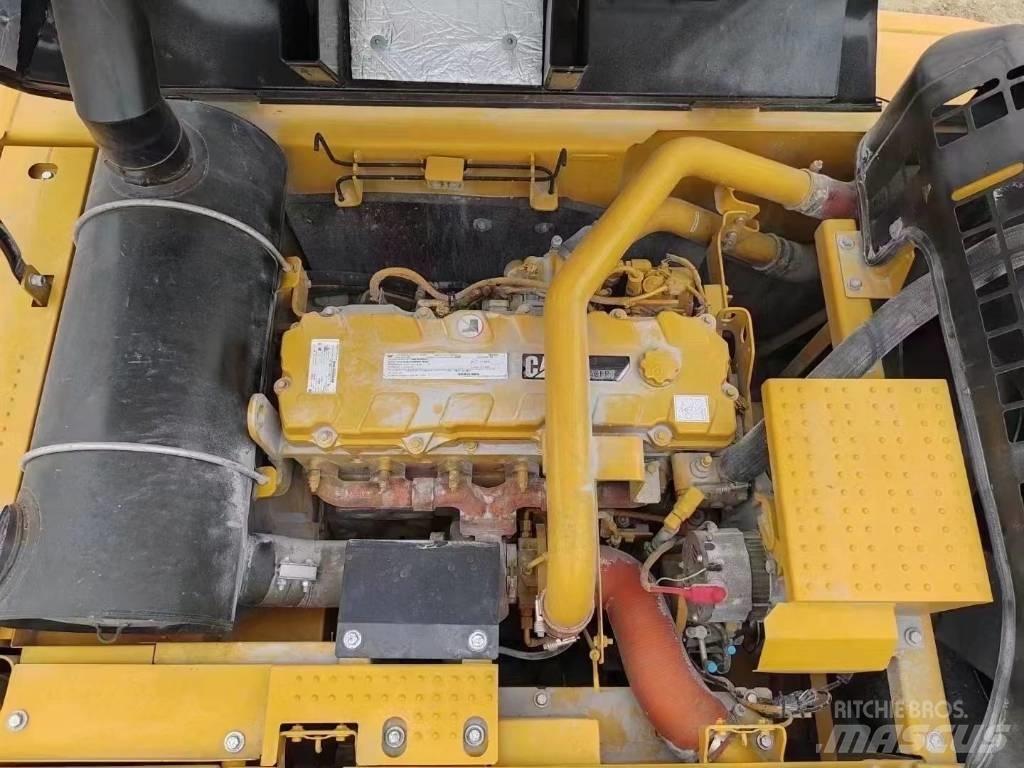 CAT 324 D 履带挖掘机
