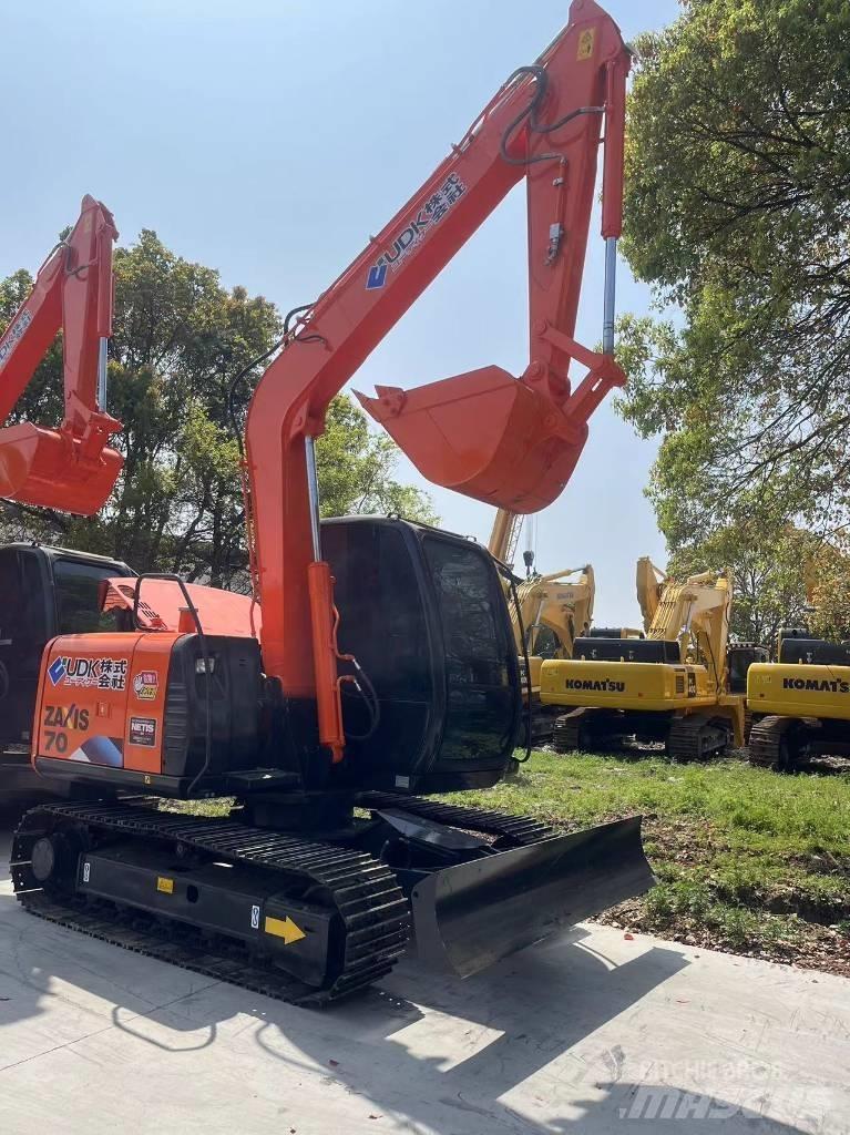 Hitachi ZX 70 履带挖掘机