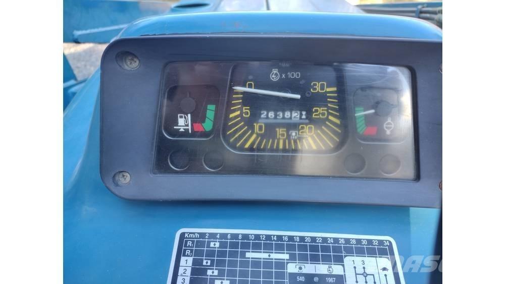 New Holland 3010 拖拉机/农用车