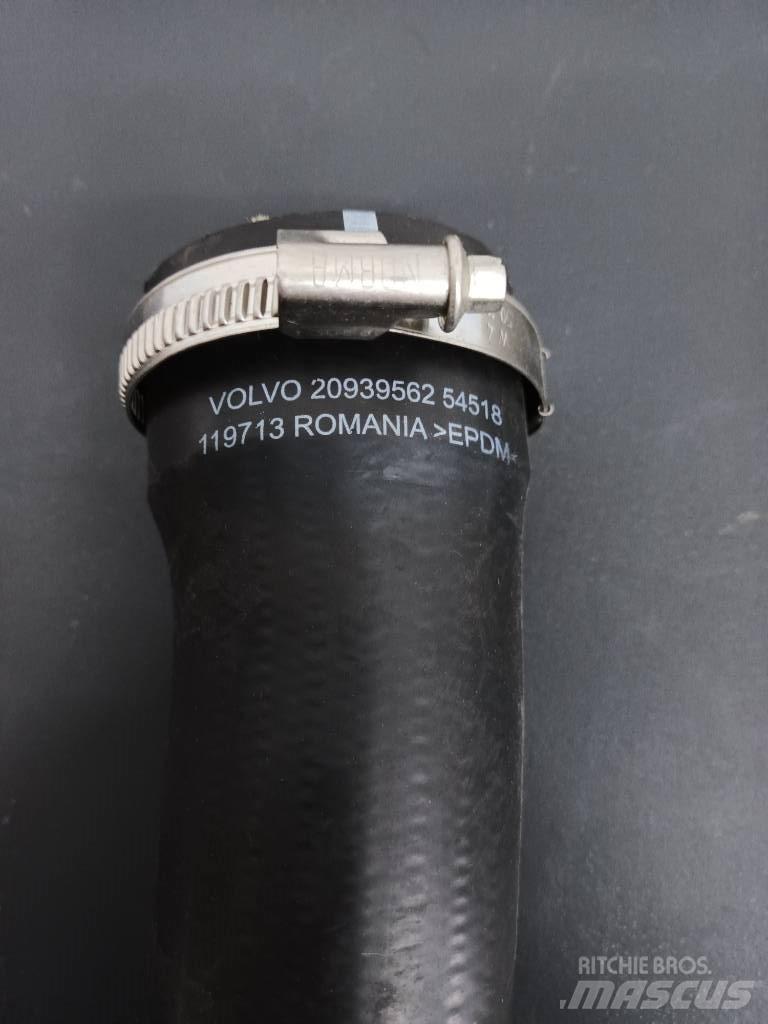 Volvo PIPE 20939562 发动机