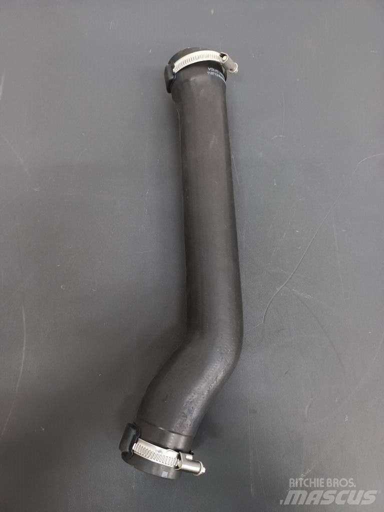 Volvo PIPE 20939562 发动机