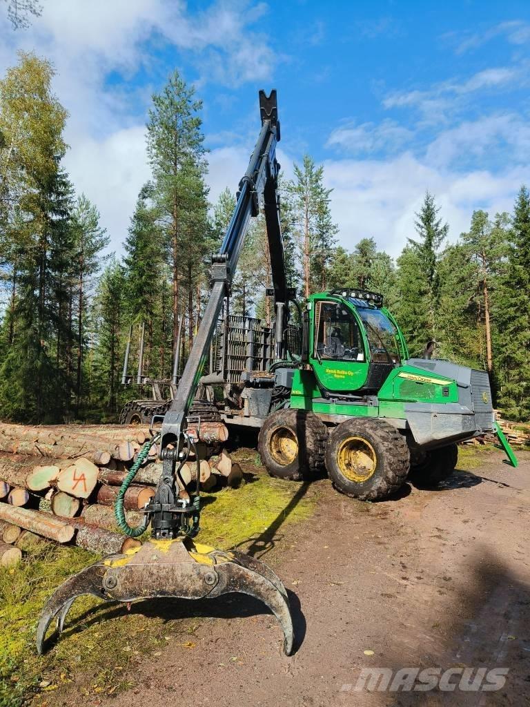 John Deere 1010G 集运机
