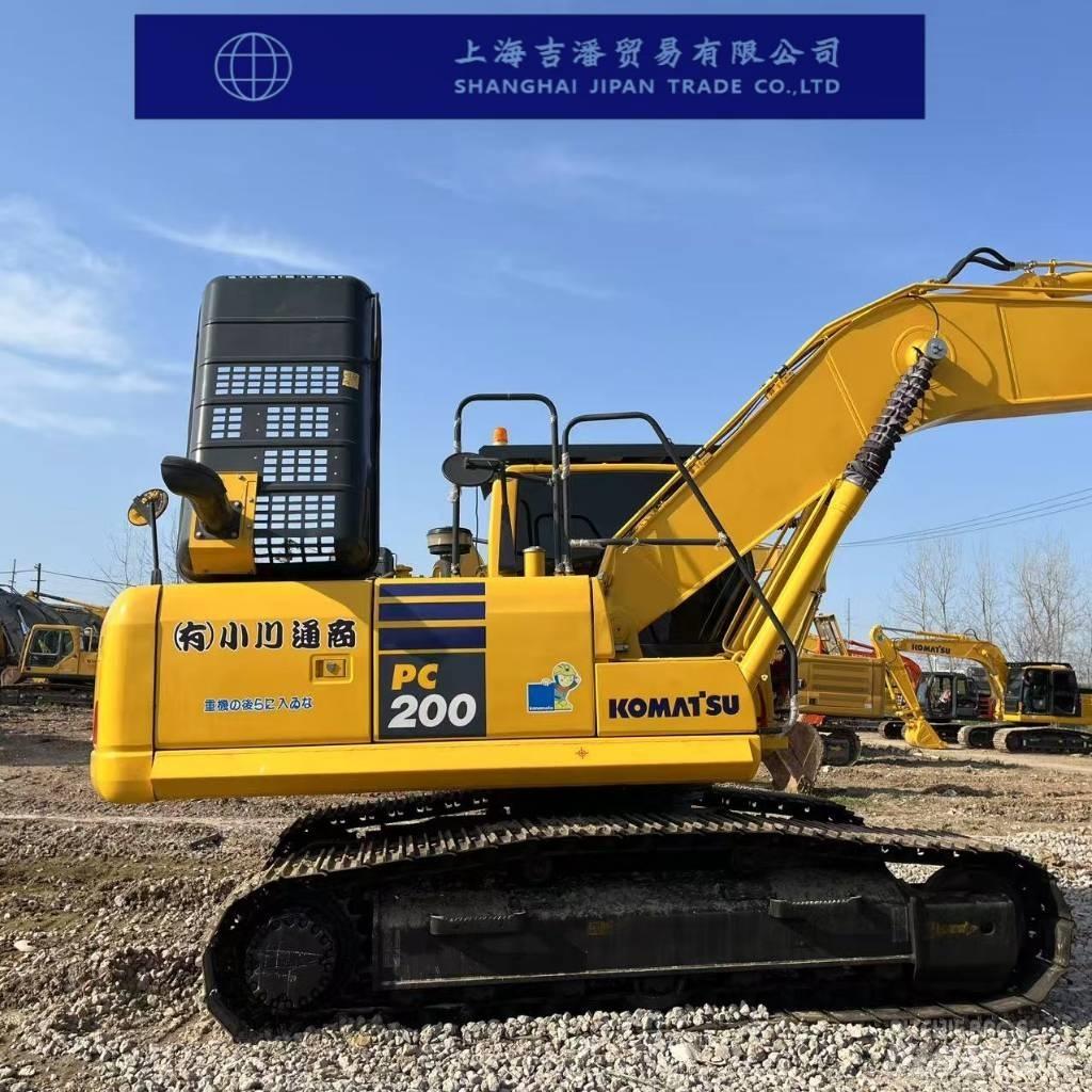 Komatsu PC 200 履带挖掘机
