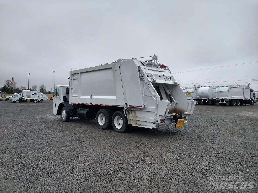 Mack LEU613 垃圾车
