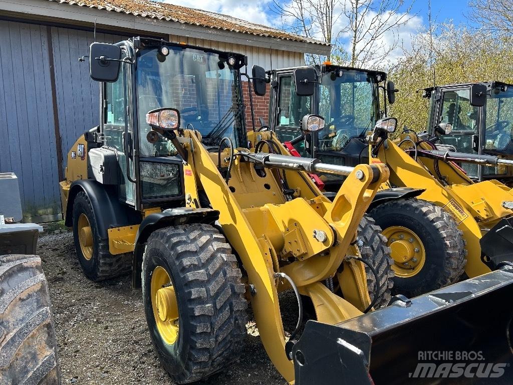 CAT 906 轮式装载机