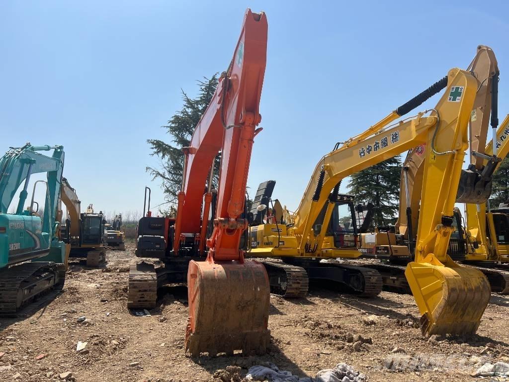 Hitachi ZX 240-3 履带挖掘机
