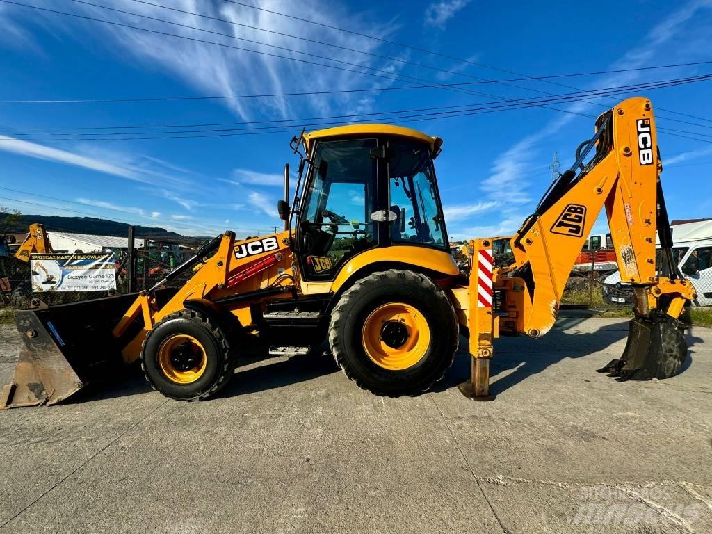 JCB 3CX 反铲装载机