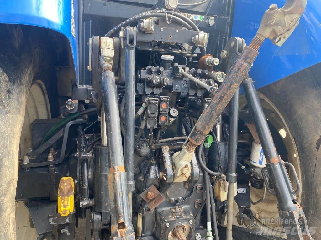 New Holland T 7.235 拖拉机/农用车