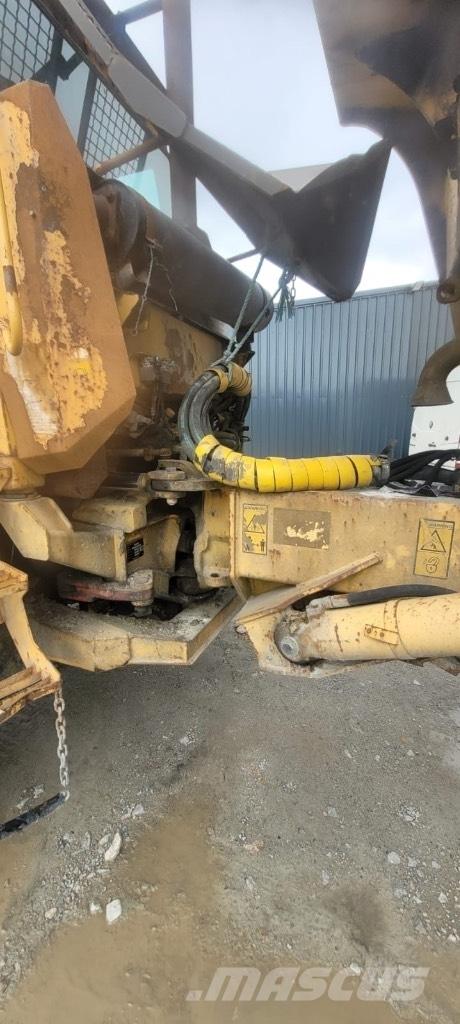 Volvo A 25 C 铰接式自卸车