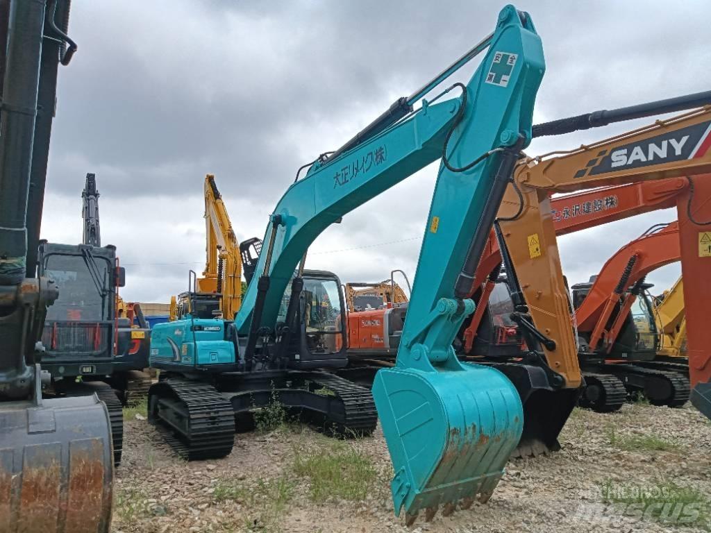 Kobelco SK 210 中型挖掘机