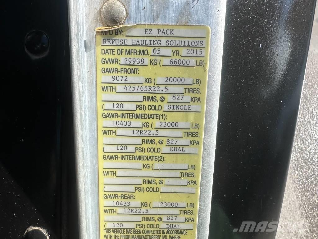 Peterbilt 320 垃圾车