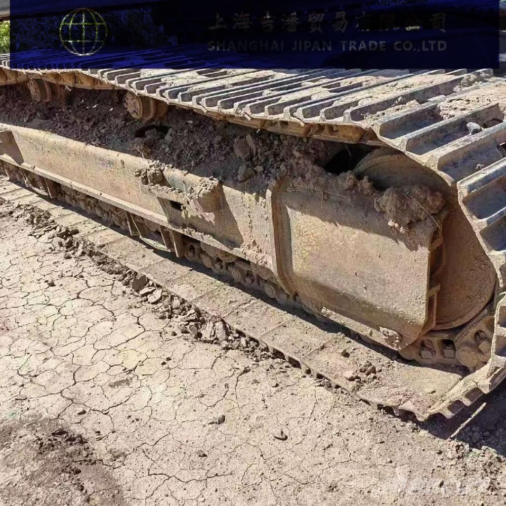 Volvo EC 220 履带挖掘机