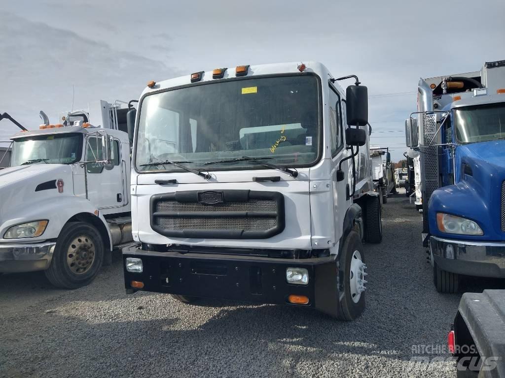 Autocar Xpert 垃圾车